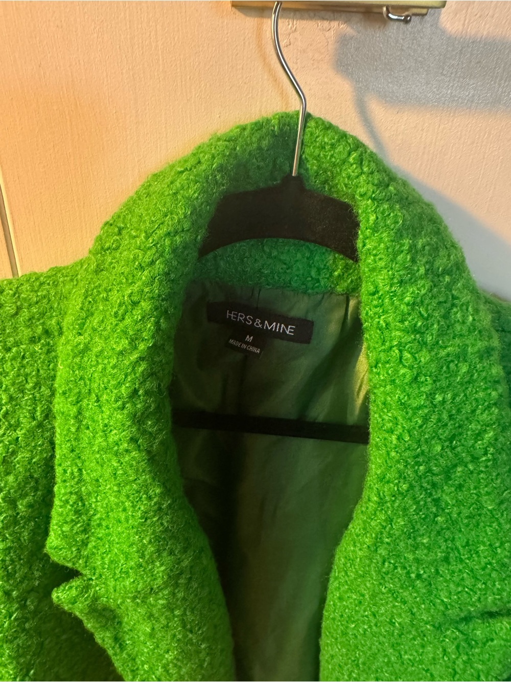 Windsor Vibrant Green Teddy Bouclé Cropped Jacket - Picture 3 of 3
